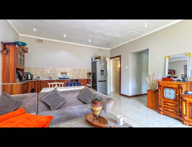 3 BEDROOM HOUSE FOR SALE IN WEST RIDING